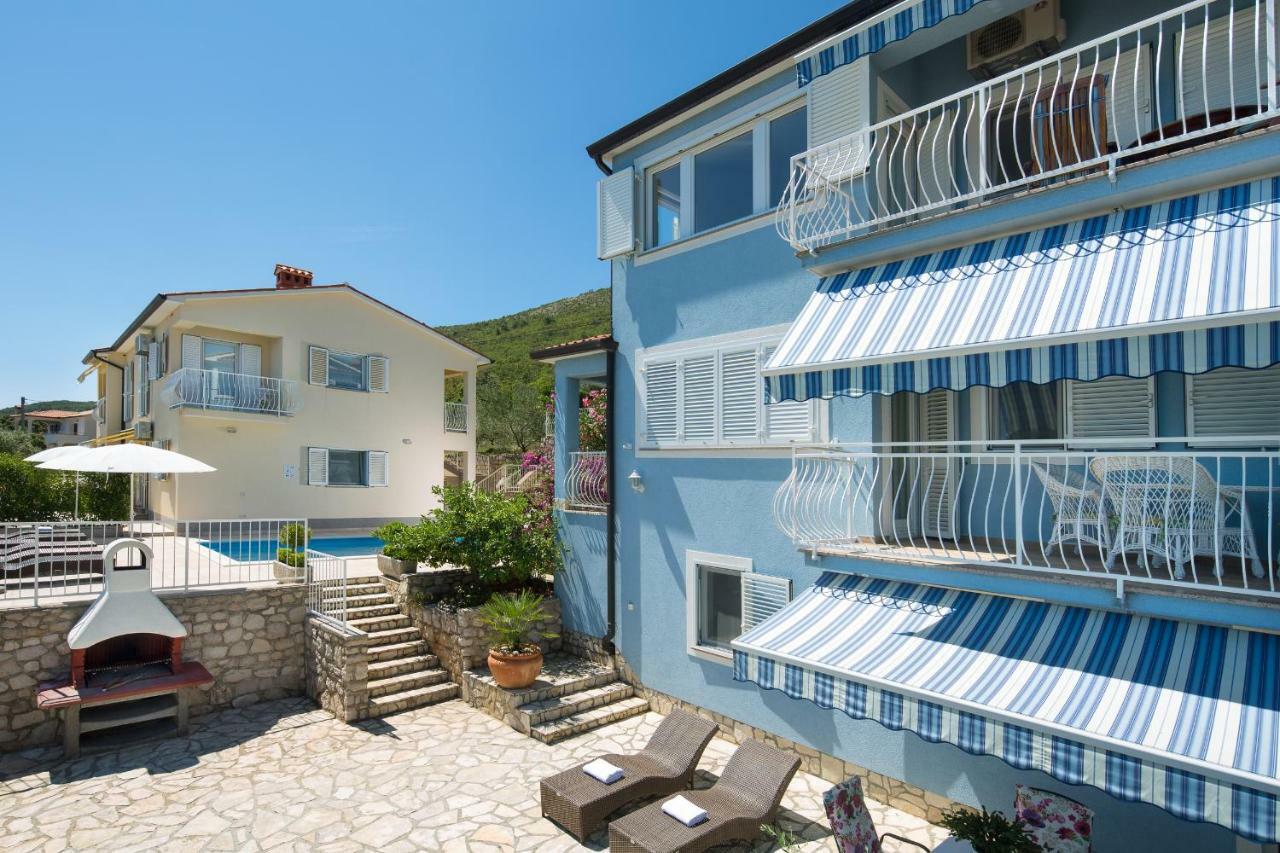 Villa Bella Vista - Apartments Labin  Eksteriør bilde