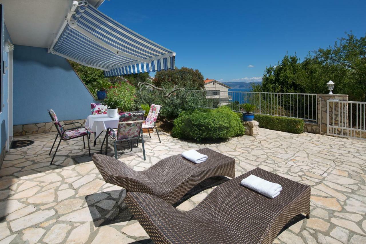 Villa Bella Vista - Apartments Labin  Eksteriør bilde