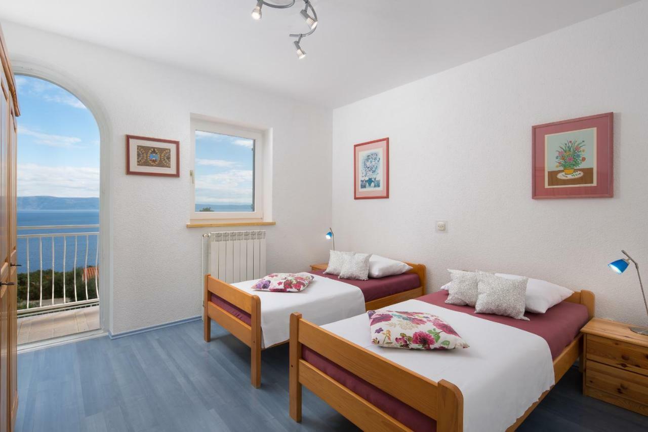 Villa Bella Vista - Apartments Labin  Eksteriør bilde